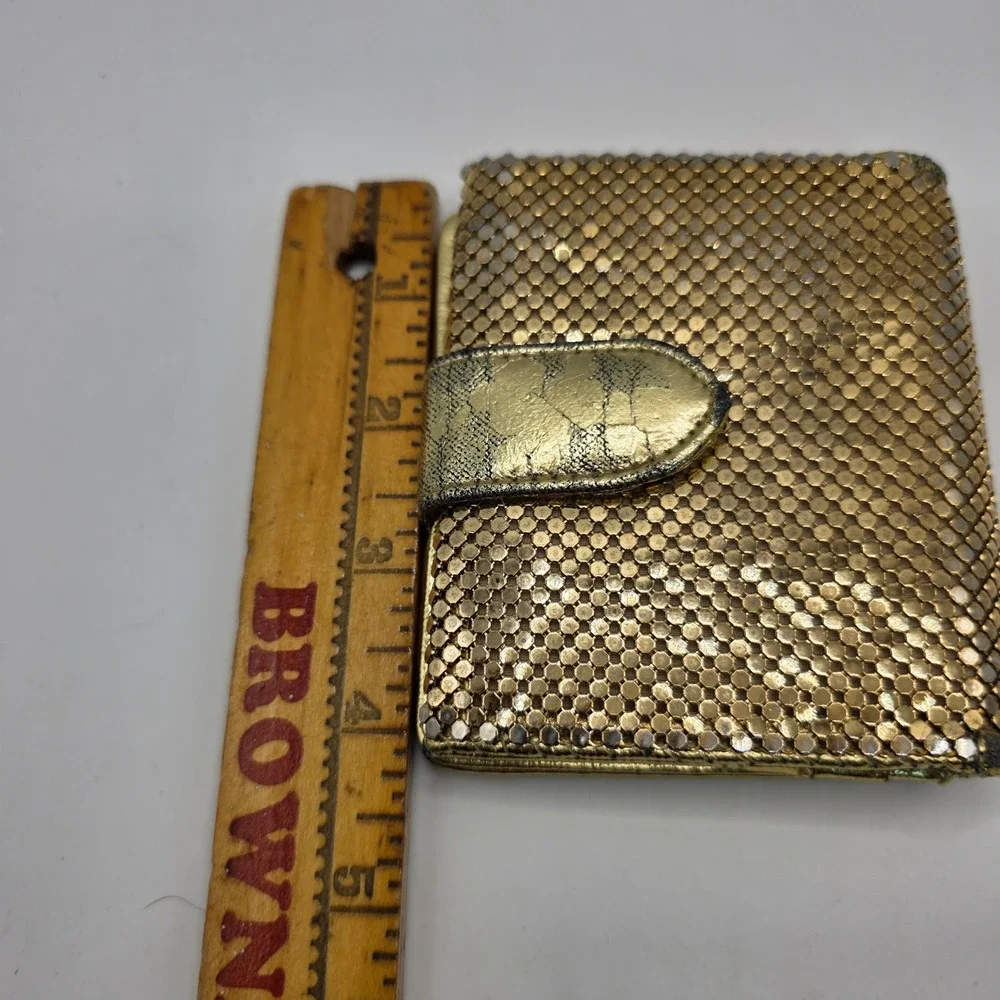 Whiting and Davis Vintage Gold Metal Mesh Bi-fold Wallet ID Window Card Slots